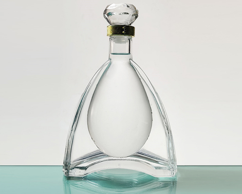 500ml einzigartige geformte extra weiße Flint Cognac Glasflasche
