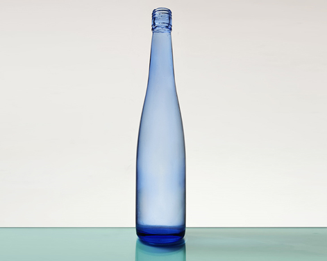 700ml ovale Wodka Flasche einfarbig Glas Blau Spirituosen Flasche