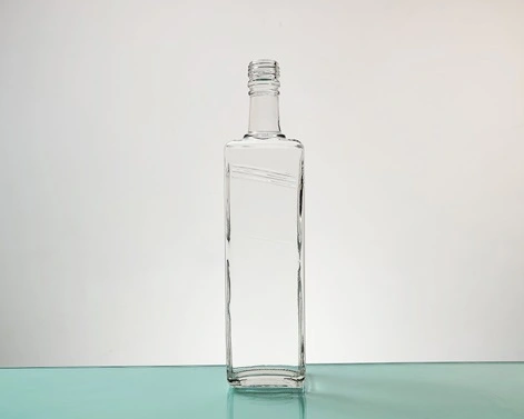 500ml Quadratische hohe Feuerstein-Spirituosen-Brandy-Flasche